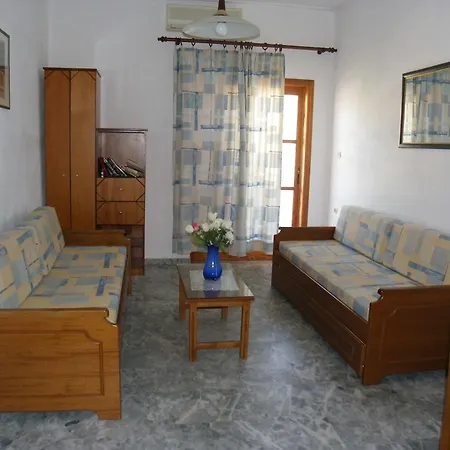 Apartment Filoxenia 2 *